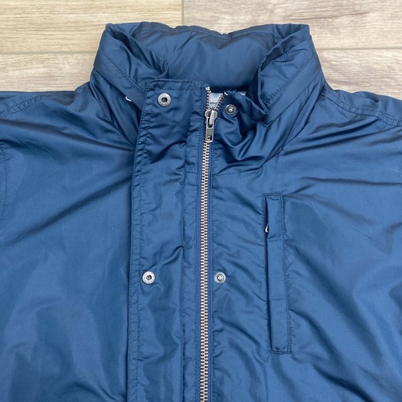 Athleta Water Resistant Hooded Wind‎ Breaker - Picture 7 of 16